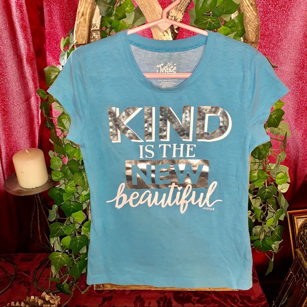 Justice girls size 7, Blue and silver T-shirt.